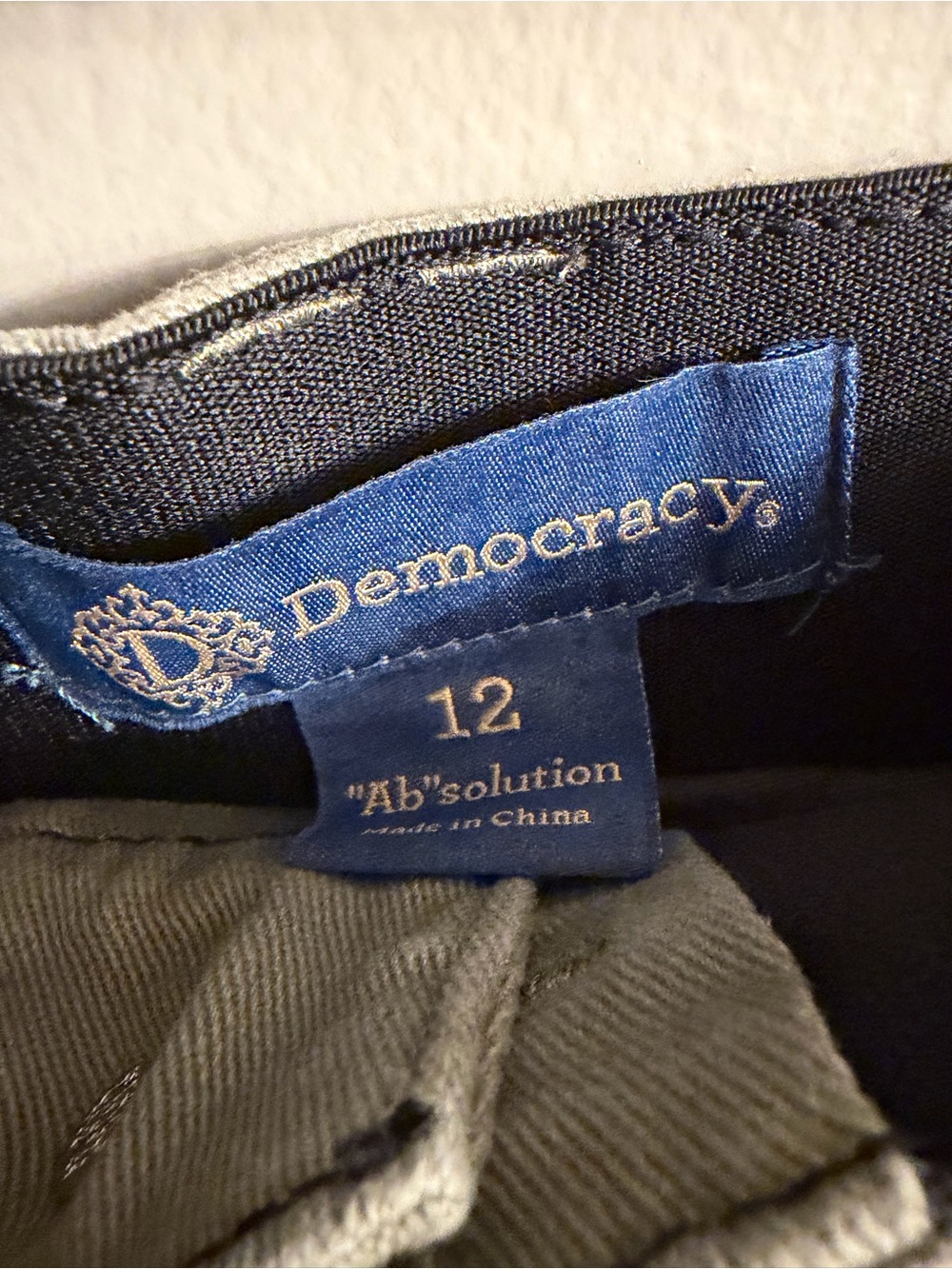 Democracy Absolution High Rise Shorts Size 12 - Picture 3 of 3